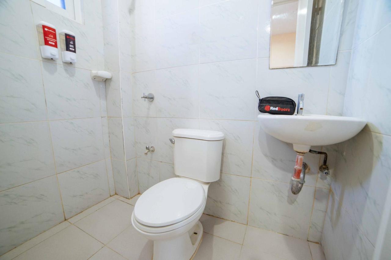 ホテル Reddoorz Near Davao International Airport エクステリア 写真
